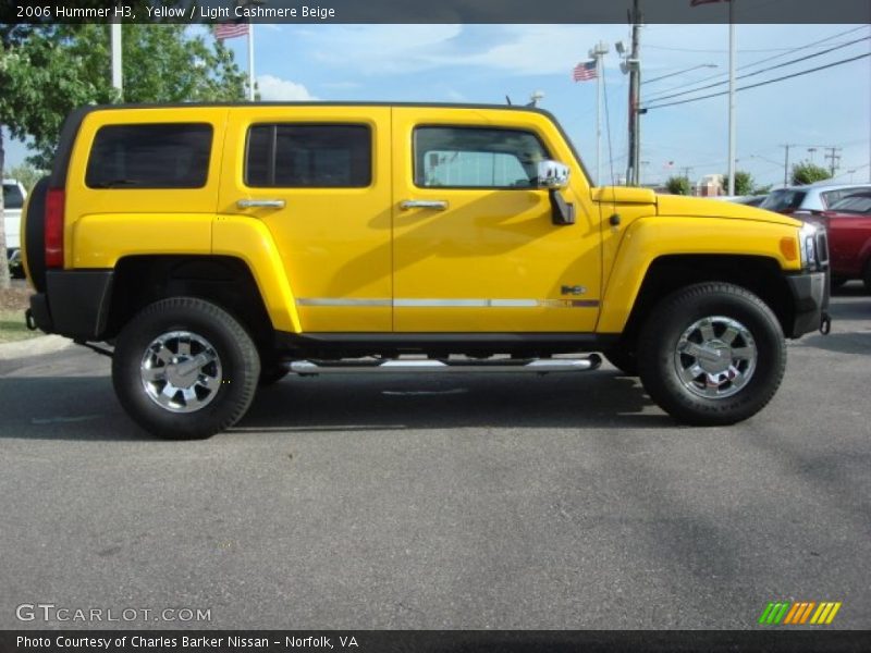 Yellow / Light Cashmere Beige 2006 Hummer H3