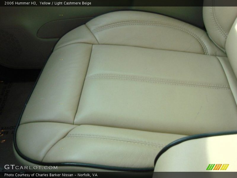 Yellow / Light Cashmere Beige 2006 Hummer H3