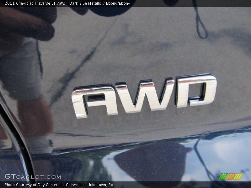Dark Blue Metallic / Ebony/Ebony 2011 Chevrolet Traverse LT AWD