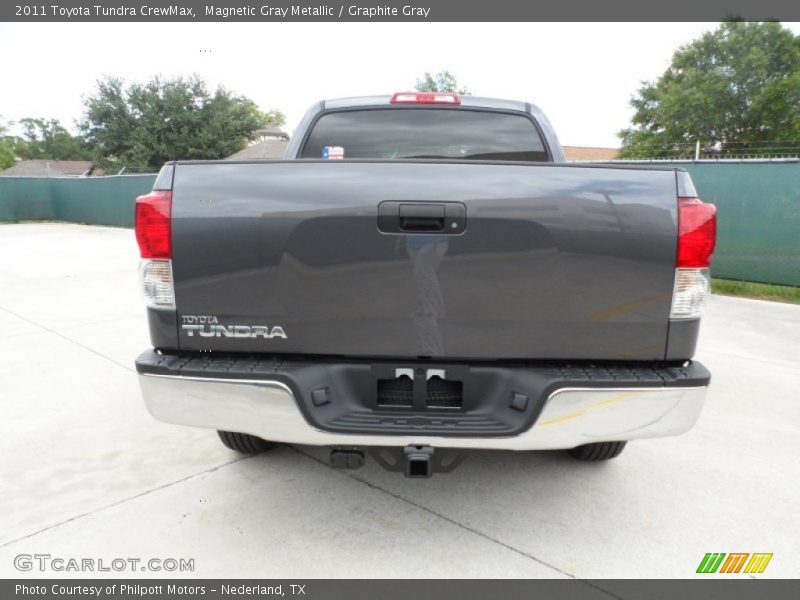 Magnetic Gray Metallic / Graphite Gray 2011 Toyota Tundra CrewMax