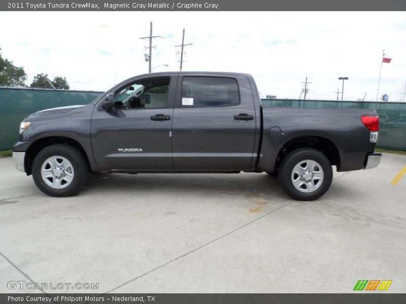 Magnetic Gray Metallic / Graphite Gray 2011 Toyota Tundra CrewMax
