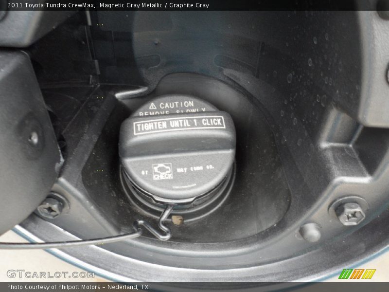 Magnetic Gray Metallic / Graphite Gray 2011 Toyota Tundra CrewMax