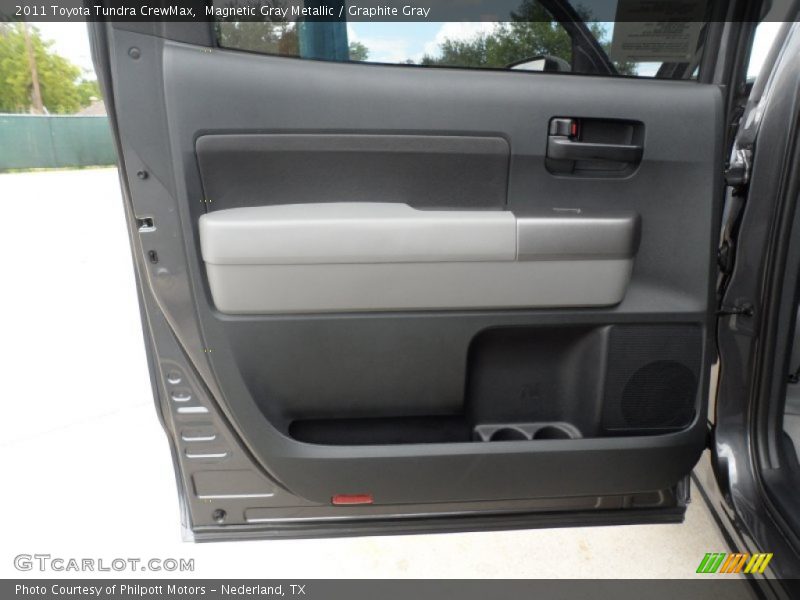 Magnetic Gray Metallic / Graphite Gray 2011 Toyota Tundra CrewMax