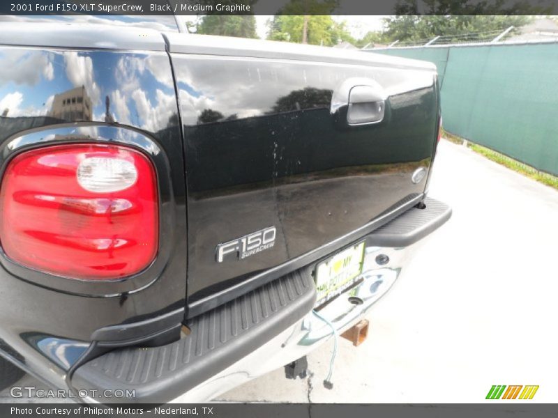 Black / Medium Graphite 2001 Ford F150 XLT SuperCrew