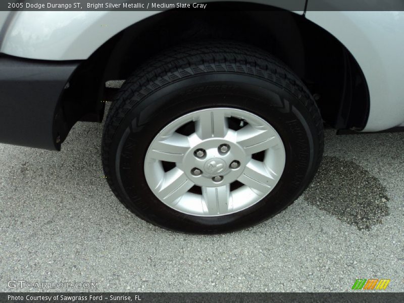  2005 Durango ST Wheel