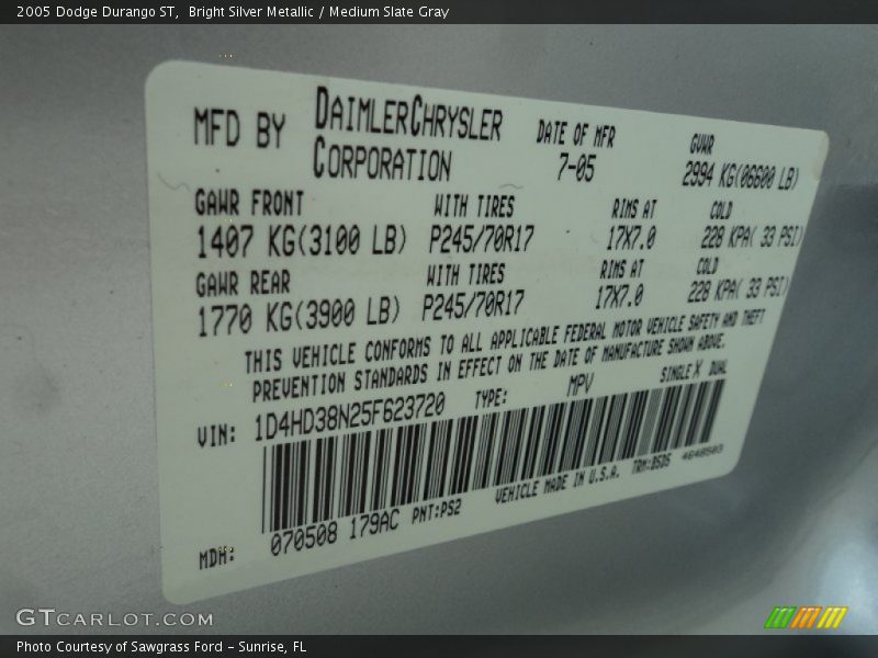 Bright Silver Metallic / Medium Slate Gray 2005 Dodge Durango ST