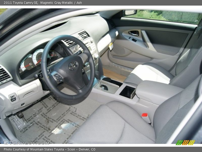 Magnetic Gray Metallic / Ash 2011 Toyota Camry SE