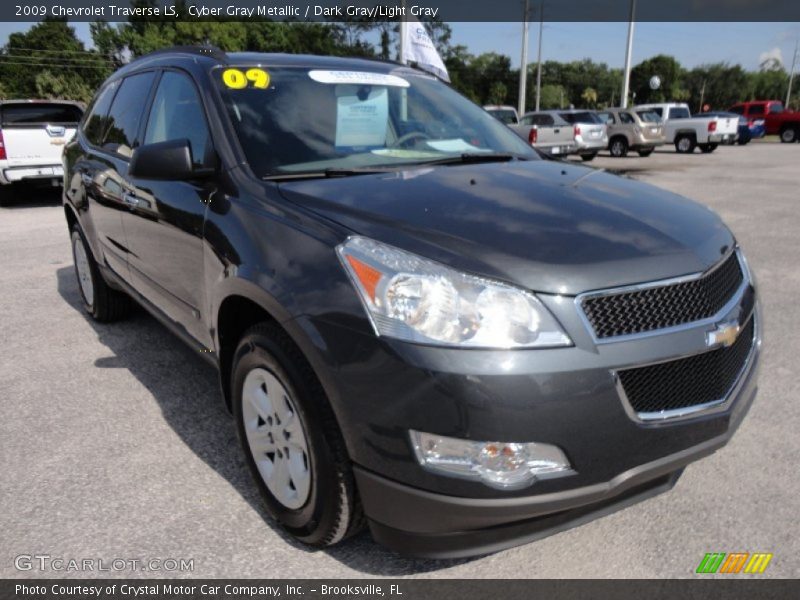 Cyber Gray Metallic / Dark Gray/Light Gray 2009 Chevrolet Traverse LS