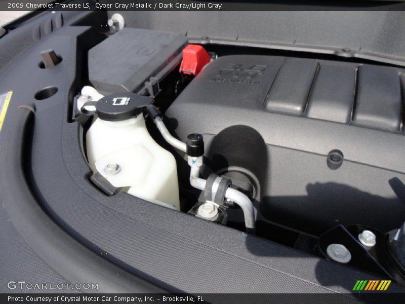 Cyber Gray Metallic / Dark Gray/Light Gray 2009 Chevrolet Traverse LS