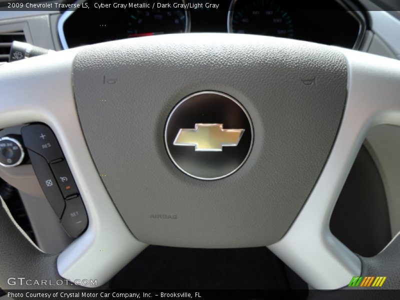 Cyber Gray Metallic / Dark Gray/Light Gray 2009 Chevrolet Traverse LS