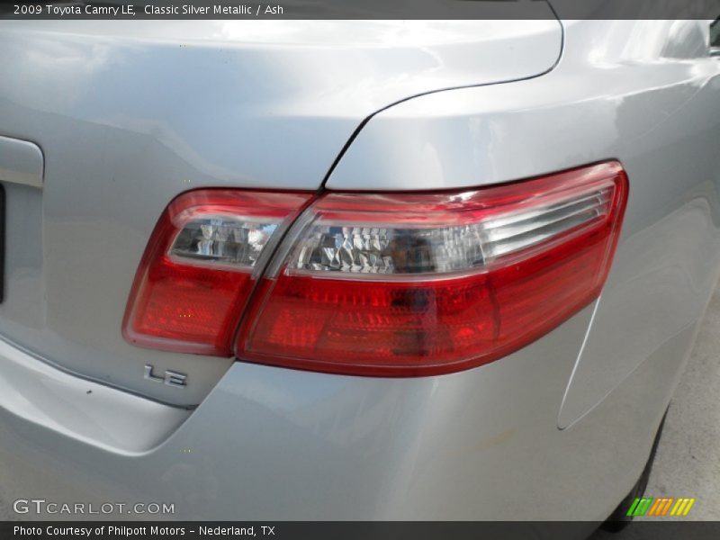 Classic Silver Metallic / Ash 2009 Toyota Camry LE