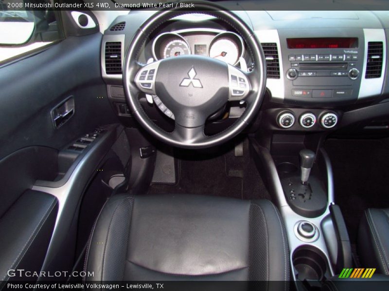 Diamond White Pearl / Black 2008 Mitsubishi Outlander XLS 4WD