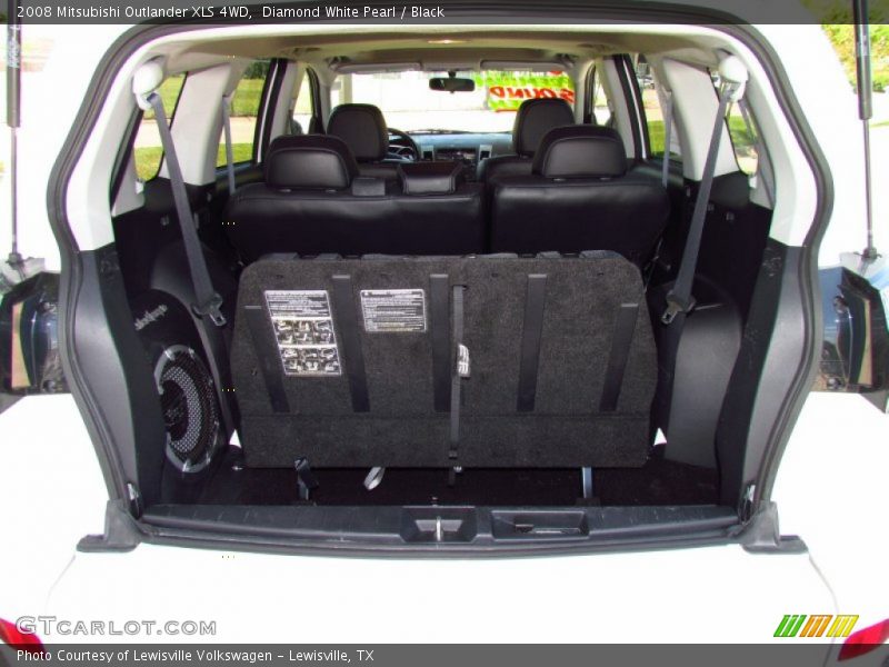 Diamond White Pearl / Black 2008 Mitsubishi Outlander XLS 4WD