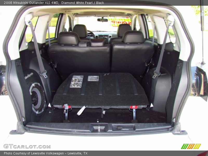 Diamond White Pearl / Black 2008 Mitsubishi Outlander XLS 4WD