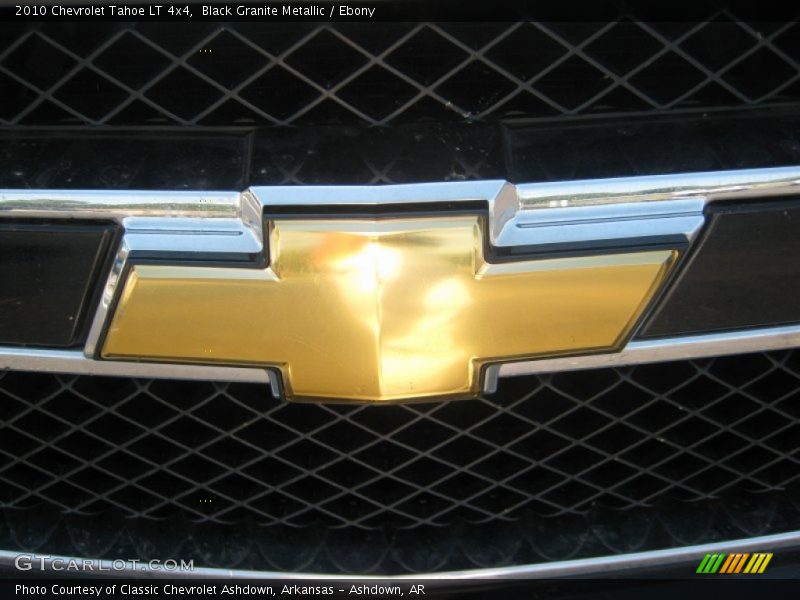 Black Granite Metallic / Ebony 2010 Chevrolet Tahoe LT 4x4