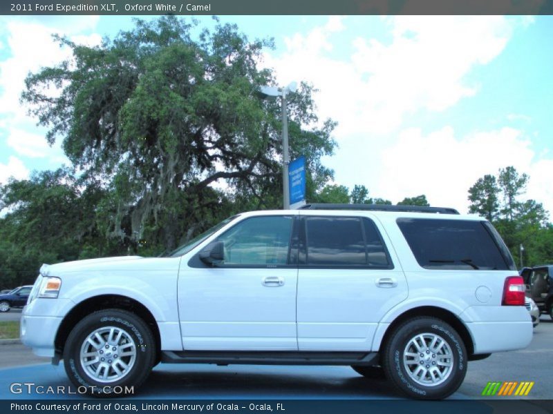 Oxford White / Camel 2011 Ford Expedition XLT