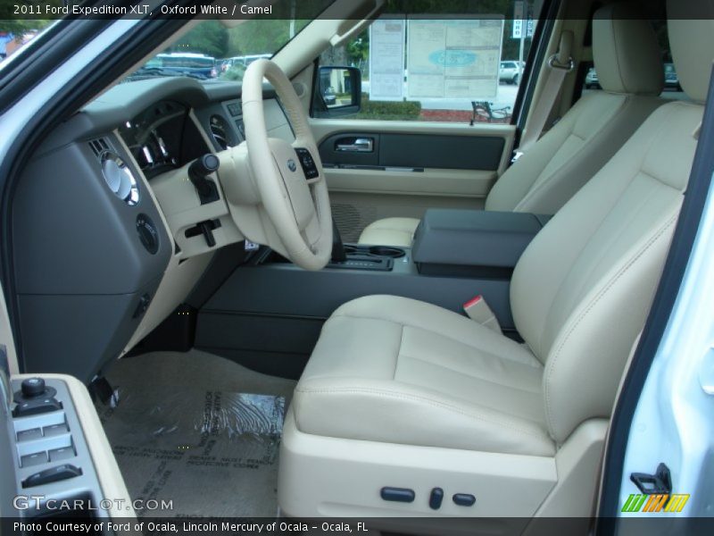 Oxford White / Camel 2011 Ford Expedition XLT