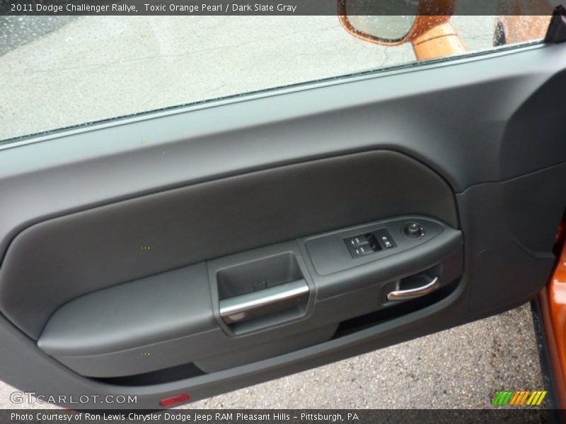 Toxic Orange Pearl / Dark Slate Gray 2011 Dodge Challenger Rallye