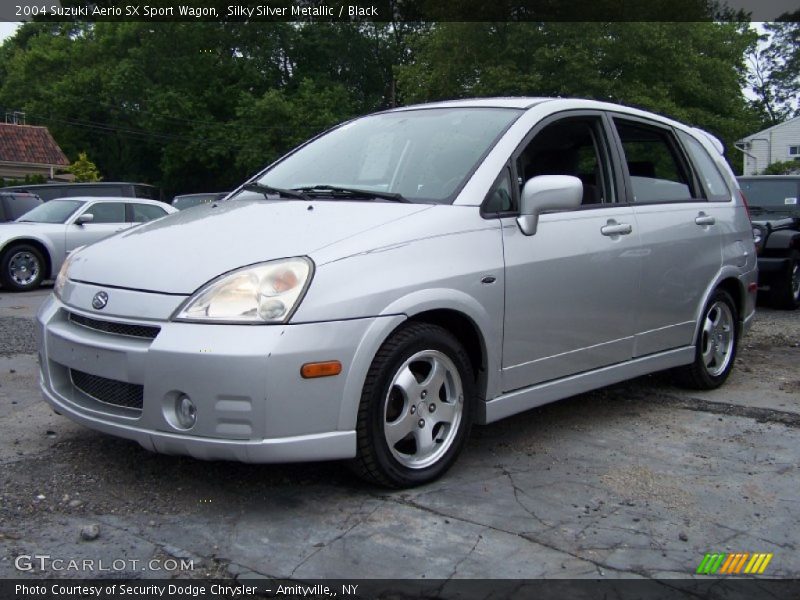 Front 3/4 View of 2004 Aerio SX Sport Wagon