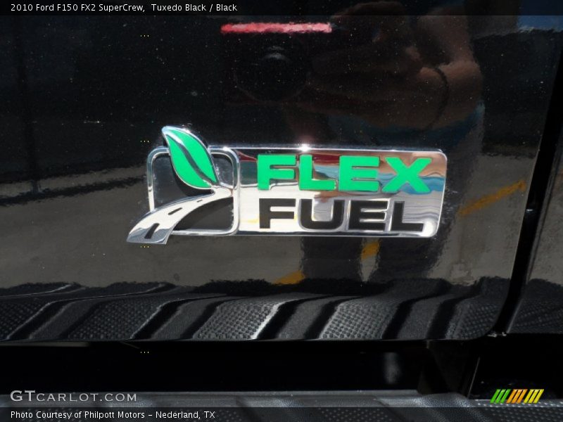 Tuxedo Black / Black 2010 Ford F150 FX2 SuperCrew