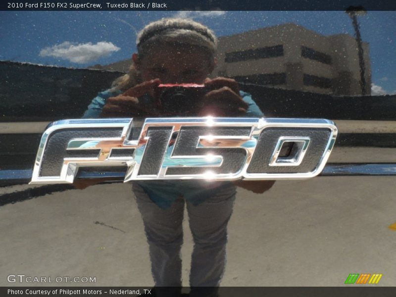 Tuxedo Black / Black 2010 Ford F150 FX2 SuperCrew