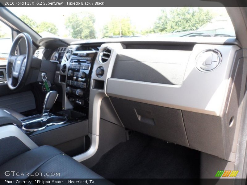 Tuxedo Black / Black 2010 Ford F150 FX2 SuperCrew