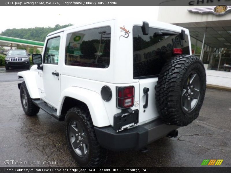 Bright White / Black/Dark Saddle 2011 Jeep Wrangler Mojave 4x4