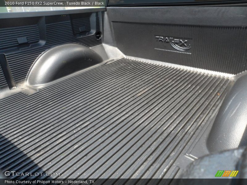 Tuxedo Black / Black 2010 Ford F150 FX2 SuperCrew