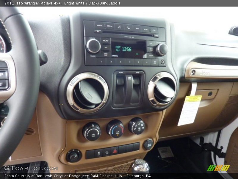 Bright White / Black/Dark Saddle 2011 Jeep Wrangler Mojave 4x4