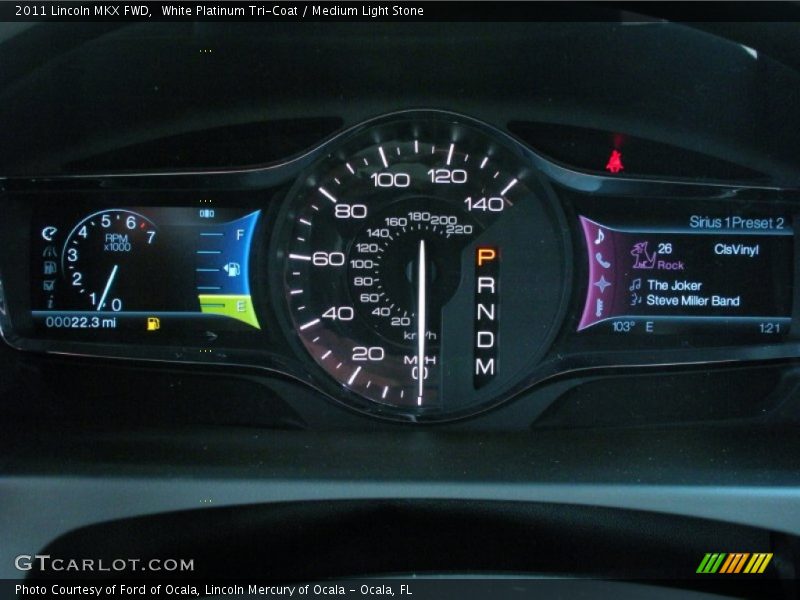 White Platinum Tri-Coat / Medium Light Stone 2011 Lincoln MKX FWD