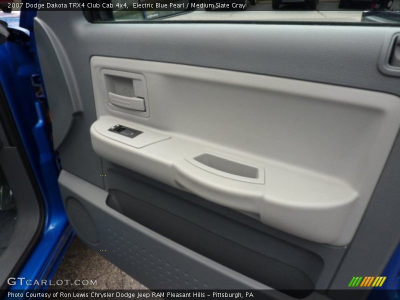 Electric Blue Pearl / Medium Slate Gray 2007 Dodge Dakota TRX4 Club Cab 4x4