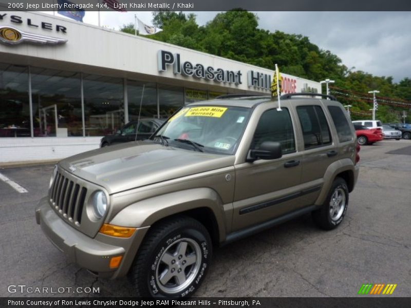 Light Khaki Metallic / Khaki 2005 Jeep Liberty Renegade 4x4