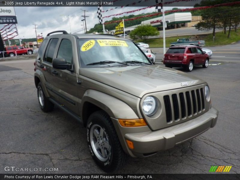 Light Khaki Metallic / Khaki 2005 Jeep Liberty Renegade 4x4