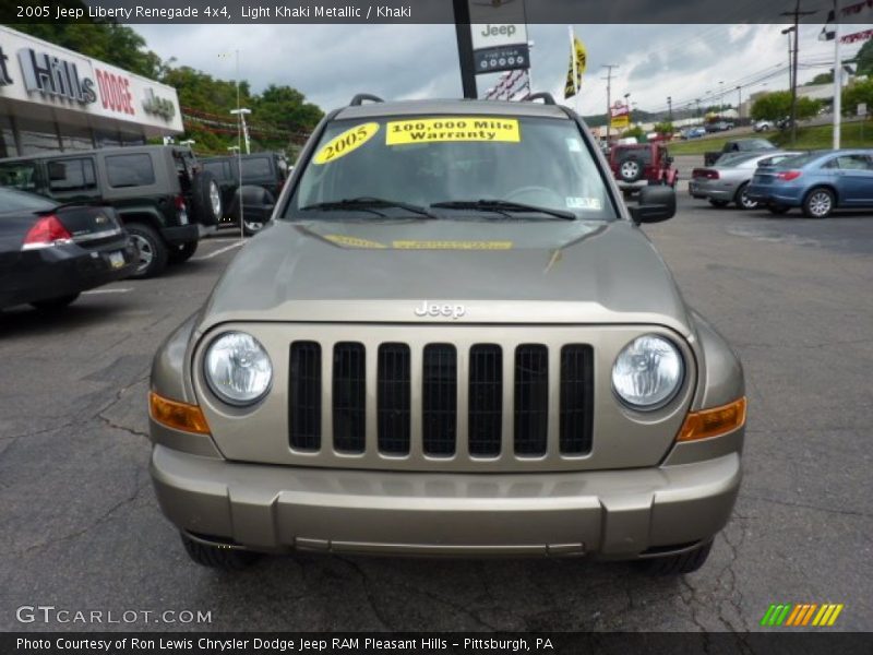 Light Khaki Metallic / Khaki 2005 Jeep Liberty Renegade 4x4