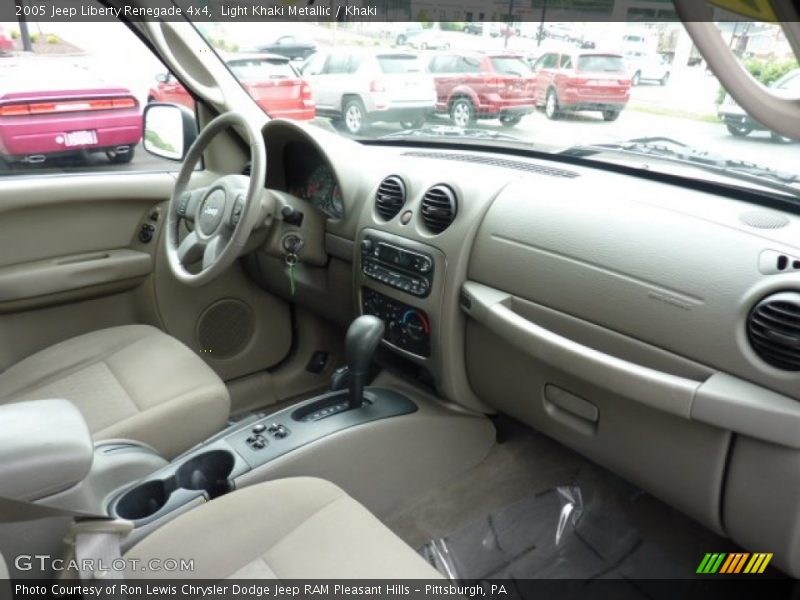 Light Khaki Metallic / Khaki 2005 Jeep Liberty Renegade 4x4
