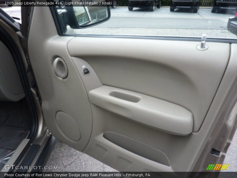 Light Khaki Metallic / Khaki 2005 Jeep Liberty Renegade 4x4