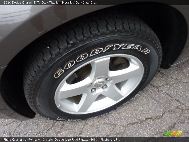 Dark Titanium Metallic / Dark Slate Gray 2010 Dodge Charger SXT