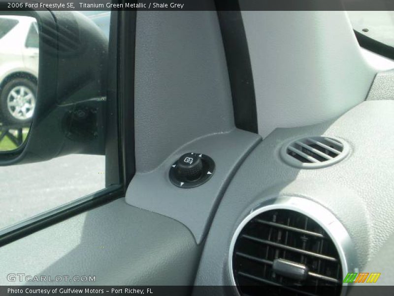 Titanium Green Metallic / Shale Grey 2006 Ford Freestyle SE