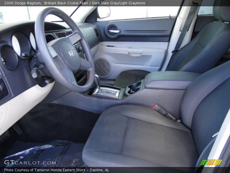 Brilliant Black Crystal Pearl / Dark Slate Gray/Light Graystone 2006 Dodge Magnum