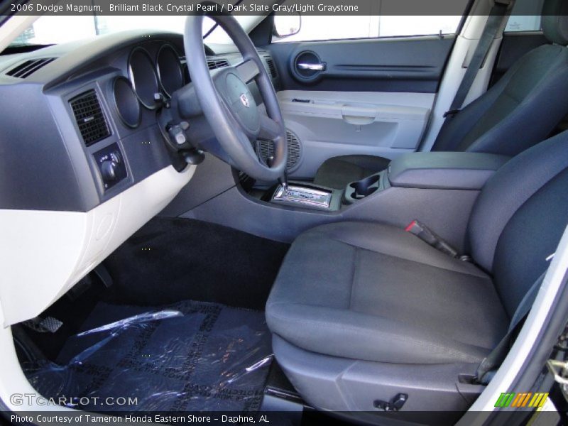 Brilliant Black Crystal Pearl / Dark Slate Gray/Light Graystone 2006 Dodge Magnum