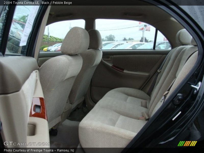 Black / Pebble Beige 2004 Toyota Corolla LE