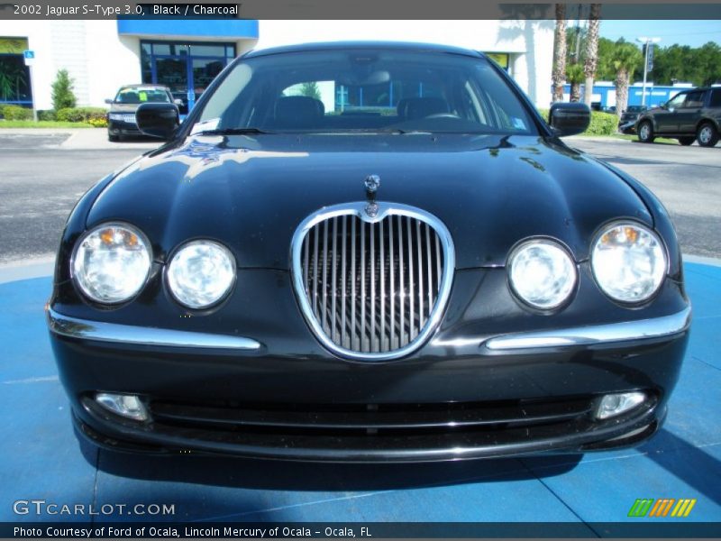 Black / Charcoal 2002 Jaguar S-Type 3.0