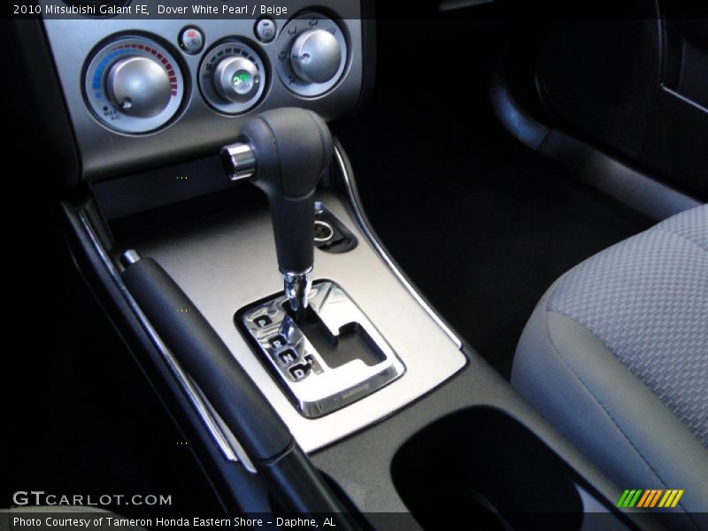 Dover White Pearl / Beige 2010 Mitsubishi Galant FE