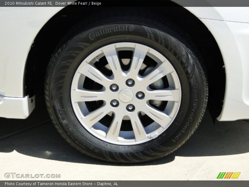 Dover White Pearl / Beige 2010 Mitsubishi Galant FE