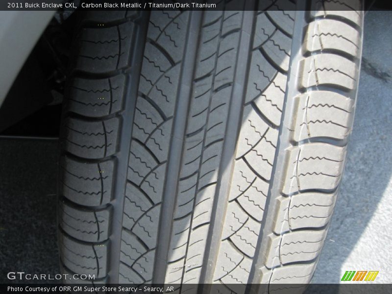 Carbon Black Metallic / Titanium/Dark Titanium 2011 Buick Enclave CXL