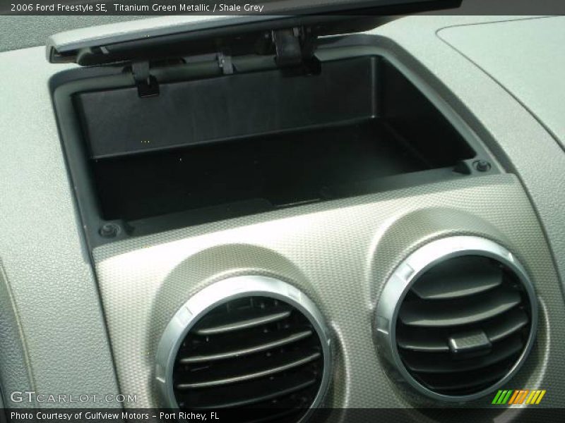 Titanium Green Metallic / Shale Grey 2006 Ford Freestyle SE