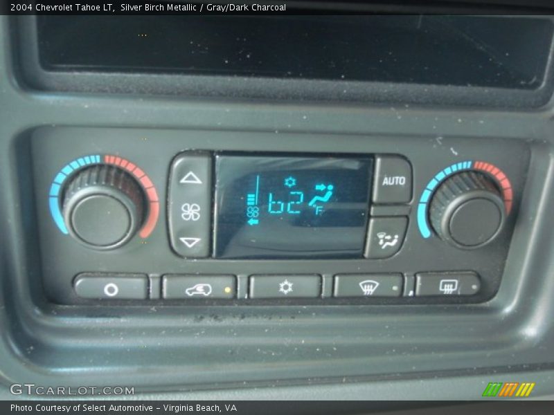 Silver Birch Metallic / Gray/Dark Charcoal 2004 Chevrolet Tahoe LT