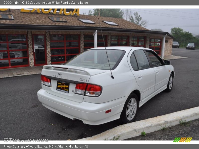 Aspen White Pearl / Stone Beige 2000 Infiniti G 20 Sedan