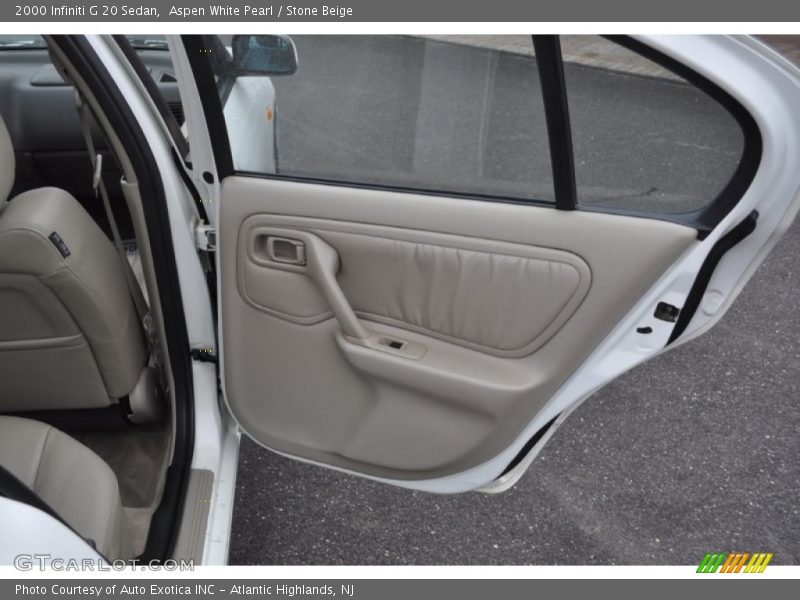 Aspen White Pearl / Stone Beige 2000 Infiniti G 20 Sedan
