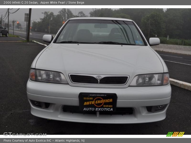 Aspen White Pearl / Stone Beige 2000 Infiniti G 20 Sedan